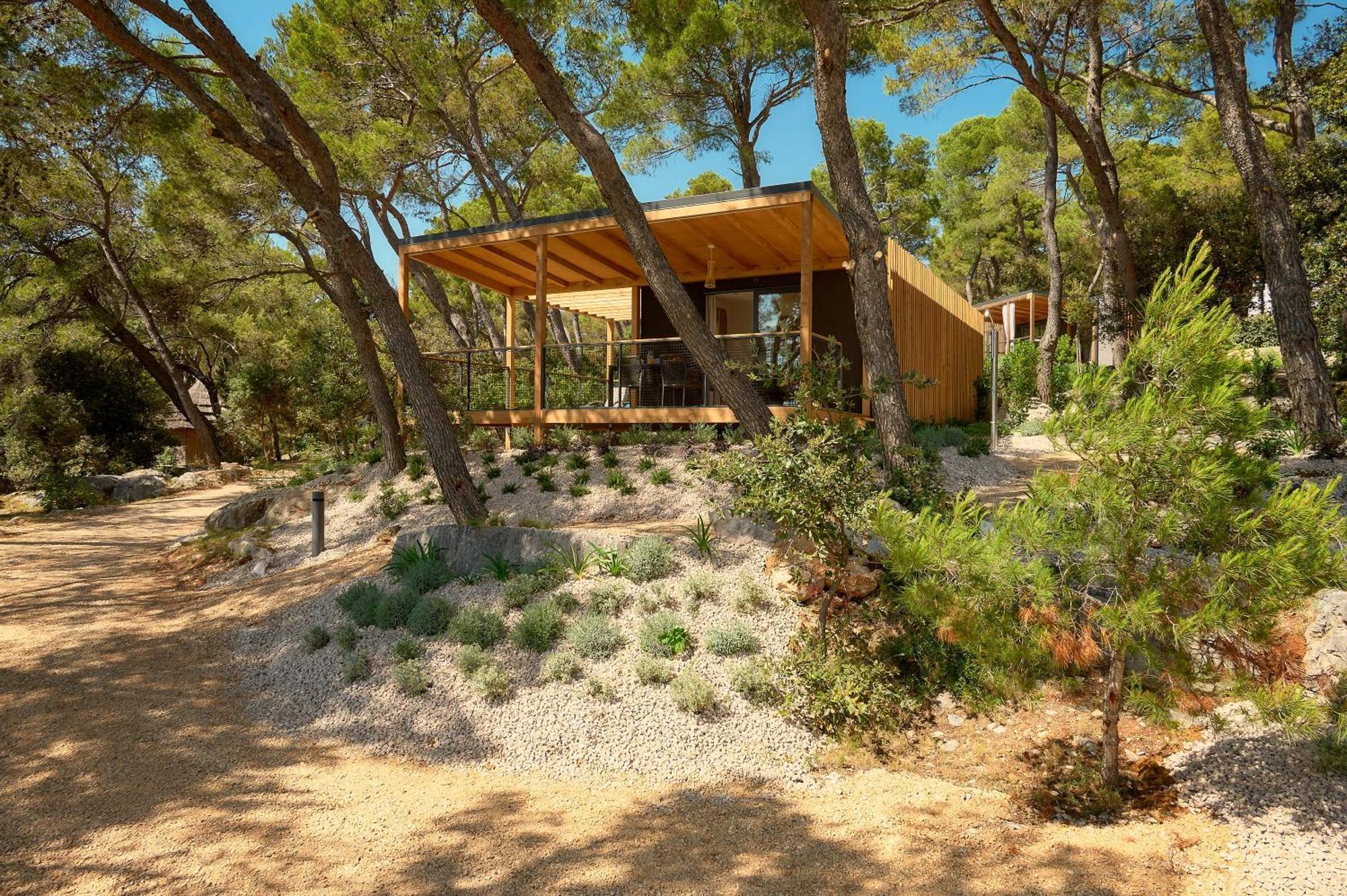 Pine Beach Pakostane Glamping Homes Eksteriør bilde